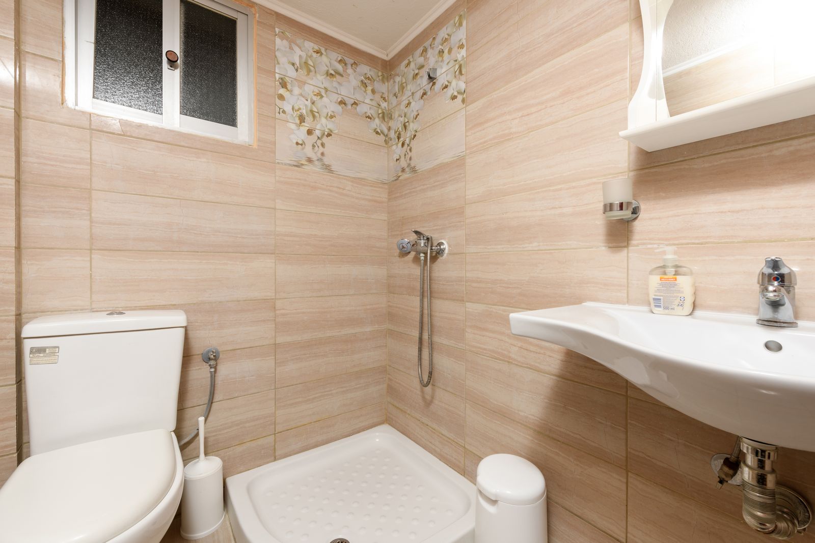 Quadruple Room - Voulalas Qyra Studios
